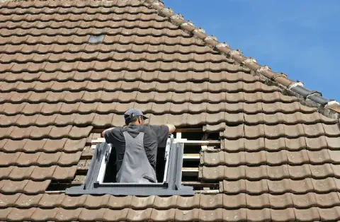 Pose de velux - Montricoux